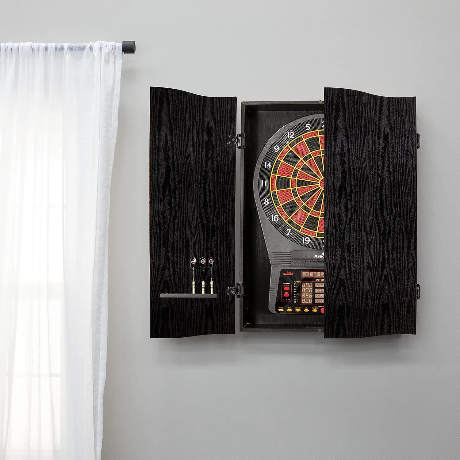 Zwarte CricketPro Dartbordkast - Electronic Dartboard Cabinet recensie en prijs